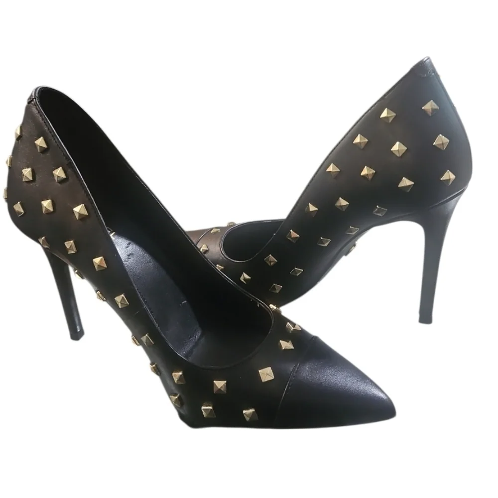 Michael Michael Kors Keke Black Leather Gold Stud Pump 6.5